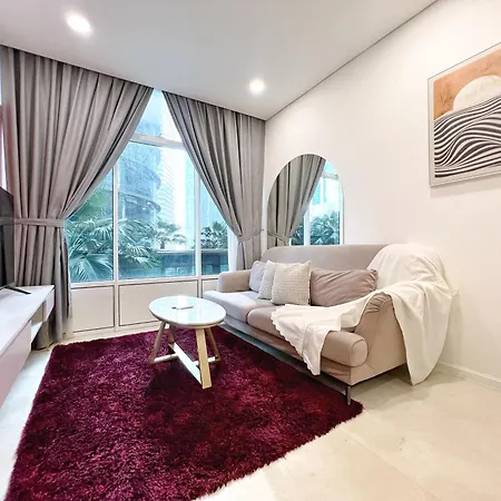 Sky Suites Blush 3Br Suite At Klcc